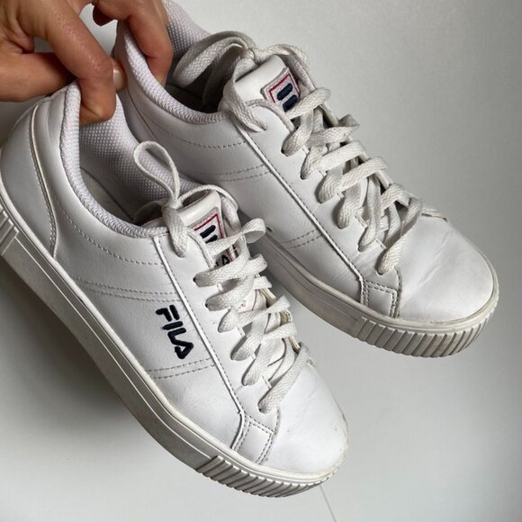 Fila size W8.5 White Sneakers - Picture 1 of 4